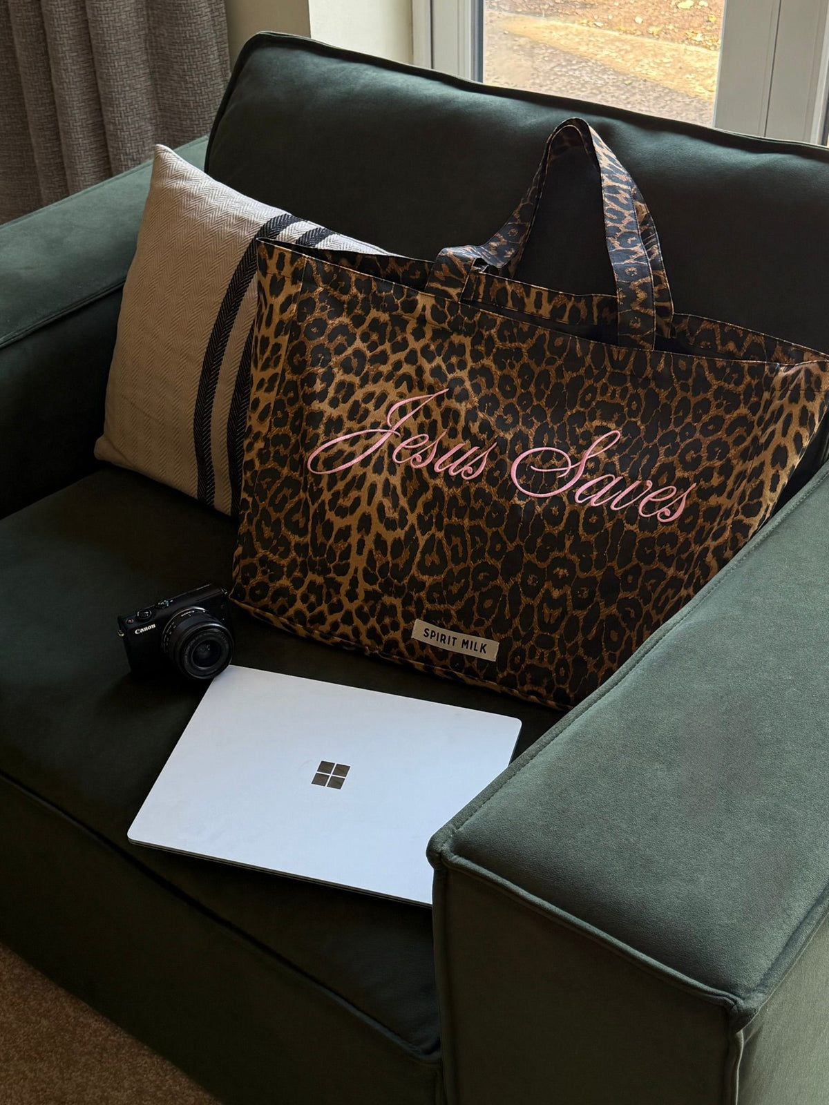 *PRE-ORDER* Jesus Saves- Tote Bag
